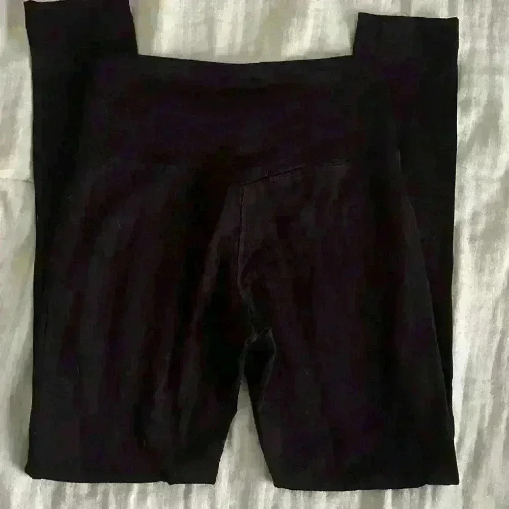 Deep maroon mondetta leggings